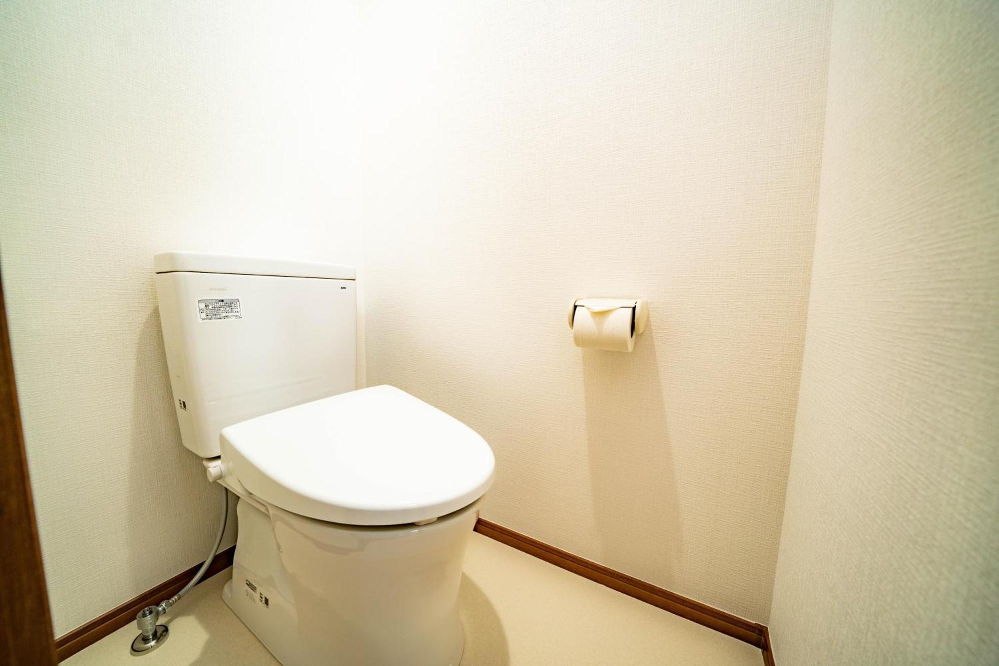 3 Bedrooms House In Food Heaven Area *